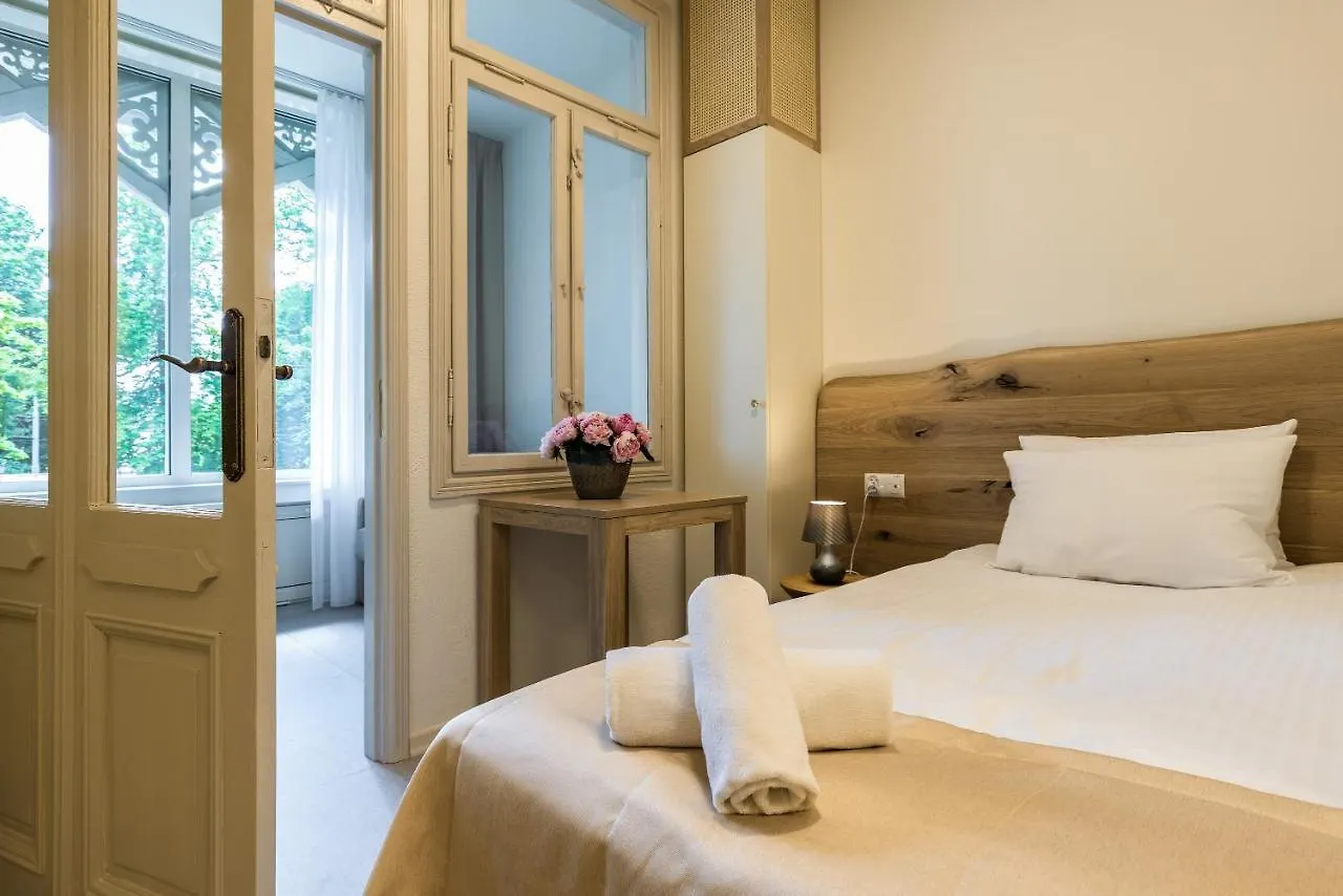 Hotel Dom Zdrojowy Danzig Polen